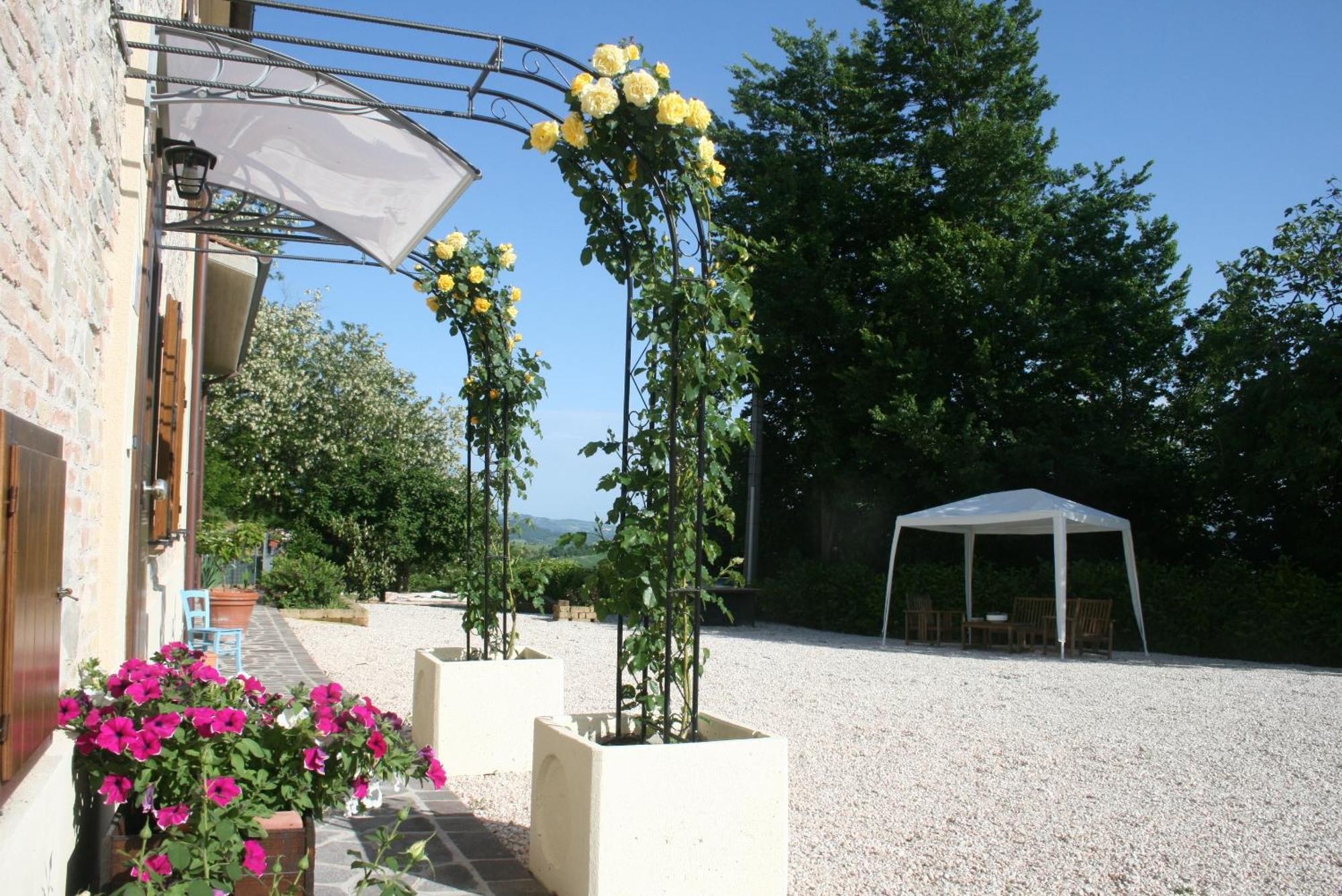 B&B La Fenice Montegridolfo Kültér fotó
